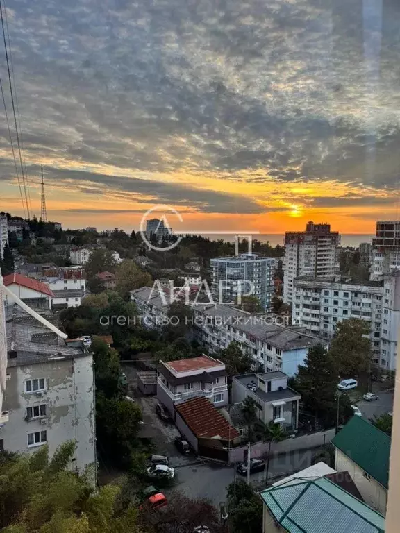 3-к кв. Краснодарский край, Сочи Завокзальный мкр, ул. Невская, 50 ... - Фото 1