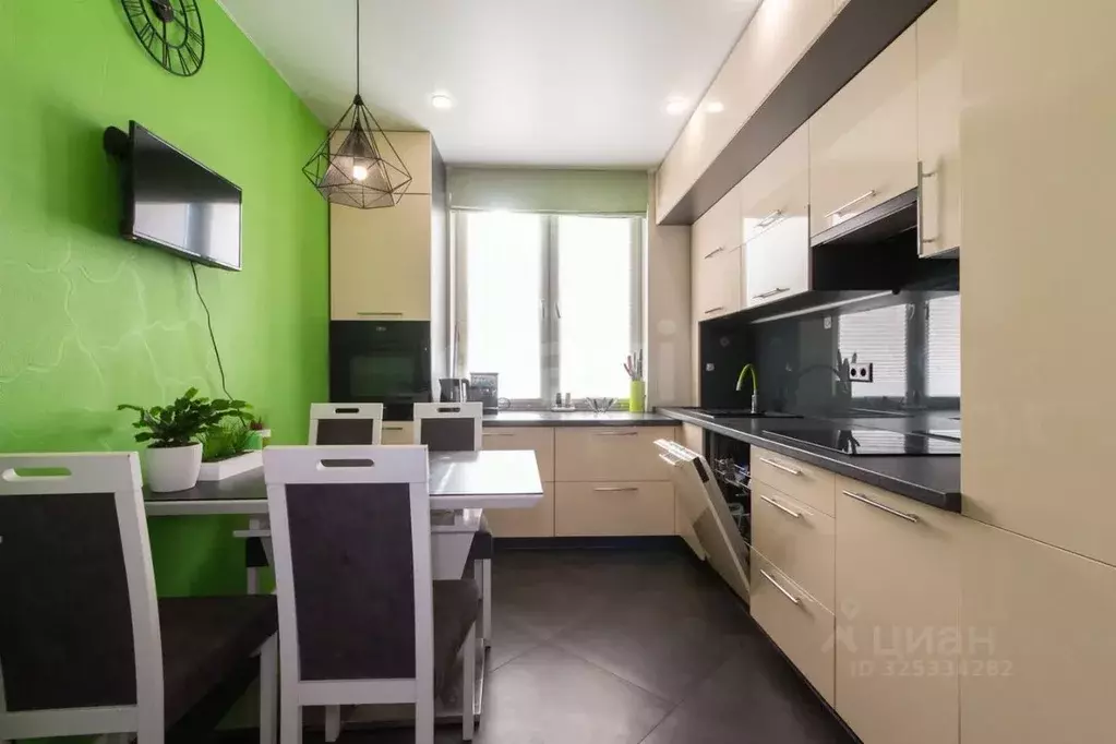 3-к кв. Калининградская область, Гурьевский муниципальный округ, пос. ... - Фото 1