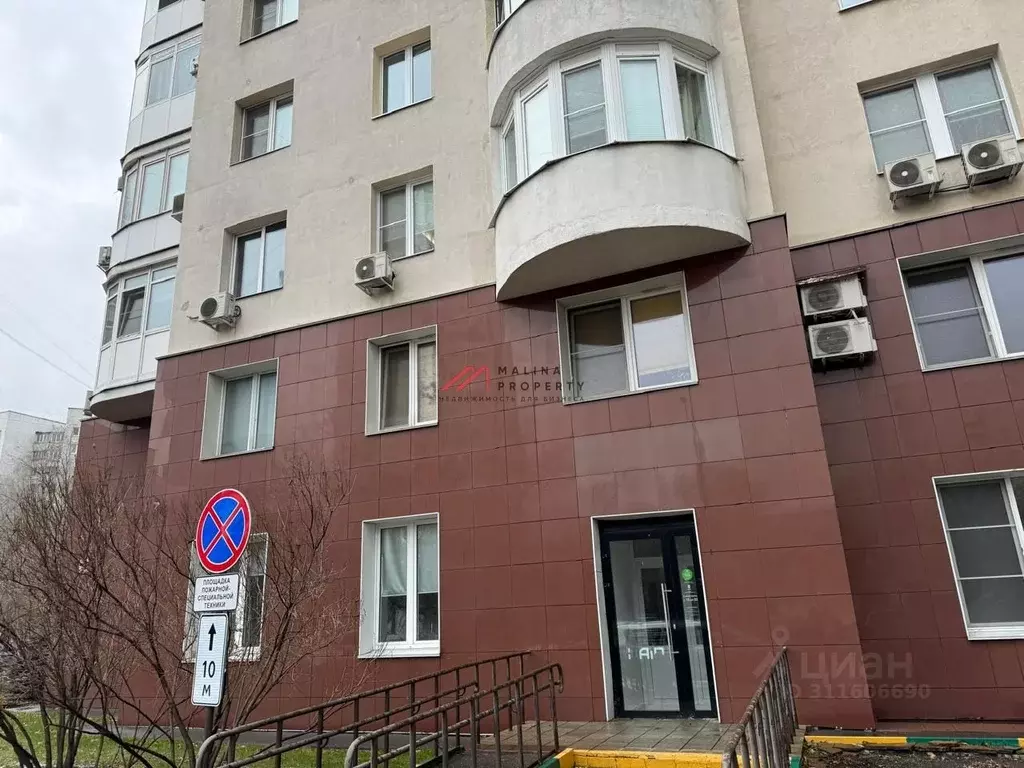 Торговая площадь в Москва Филевский бул., 24к3 (117 м) - Фото 1