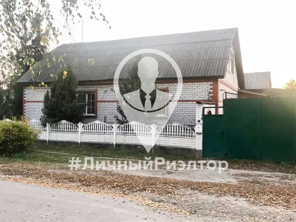 Дом в Рязанская область, Спасск-Рязанский ул. Войкова, 4 (120 м) - Фото 0