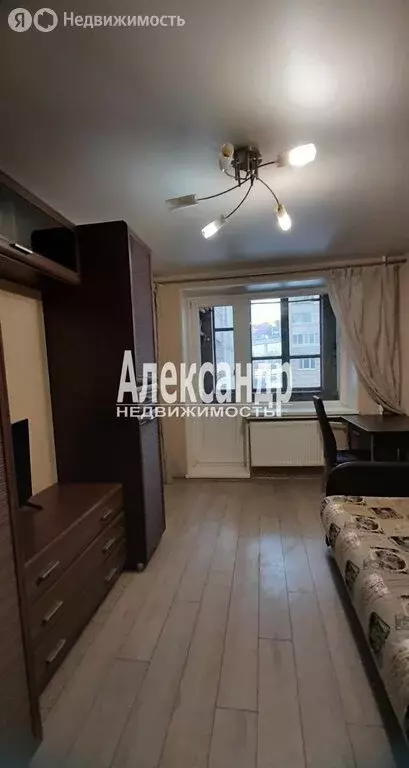 1к в 5-комнатной квартире (11.9 м) - Фото 1