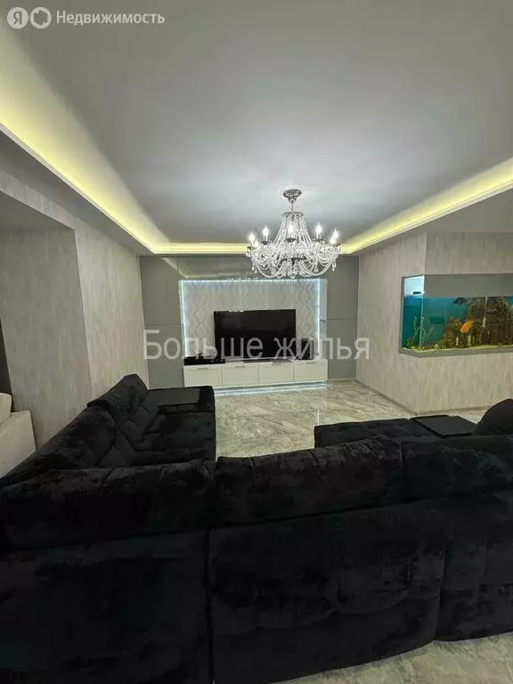 3-комнатная квартира: Волгоград, улица им. Циолковского, 35 (170.6 м) - Фото 2