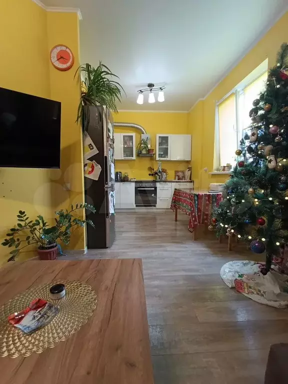 3-к. квартира, 81 м, 2/3 эт. - Фото 0