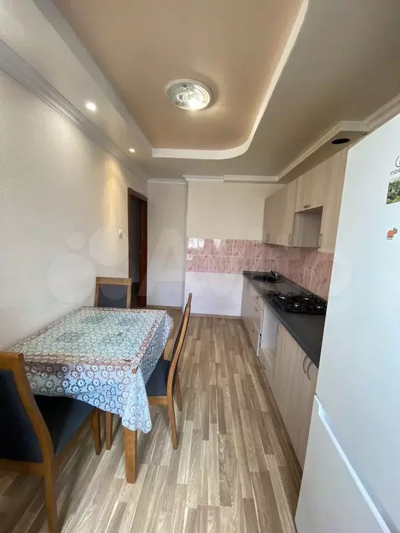 3-к. квартира, 65 м, 2/10 эт. - Фото 1