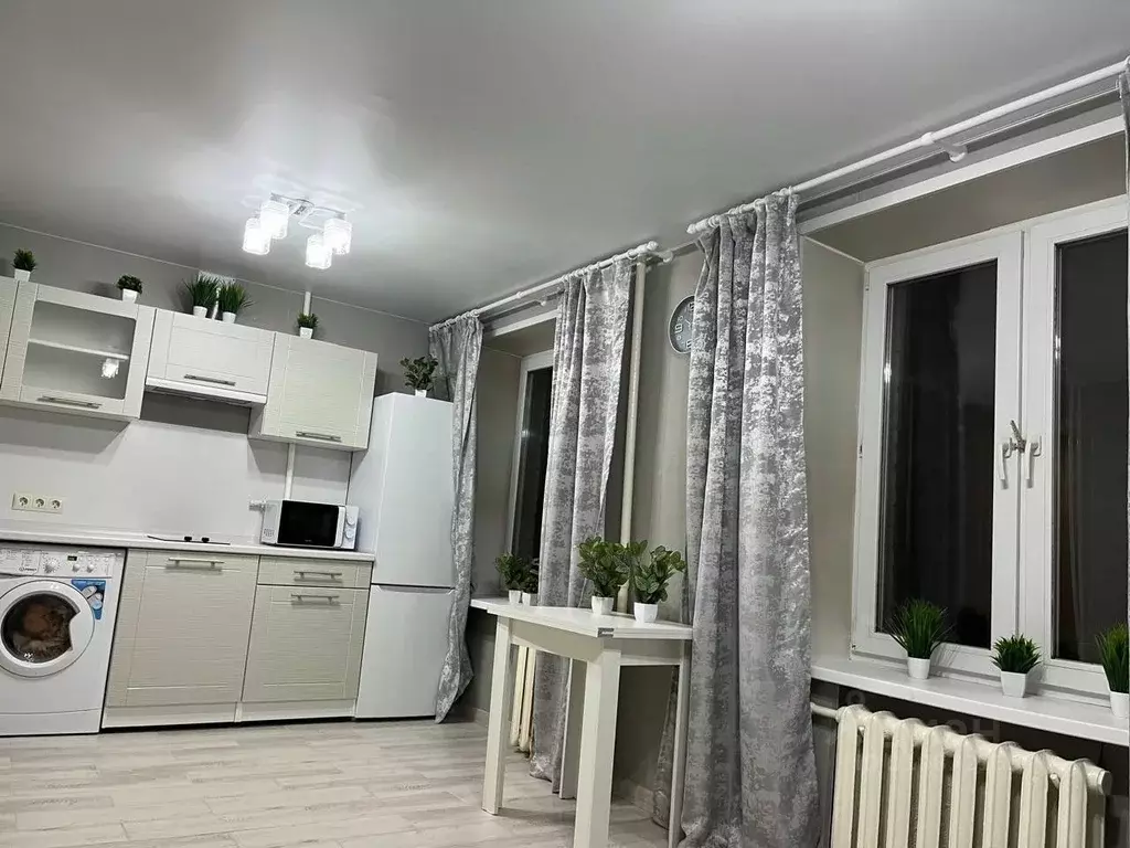 2-к кв. Московская область, Королев Болшево мкр, Школьная ул., 21А ... - Фото 1