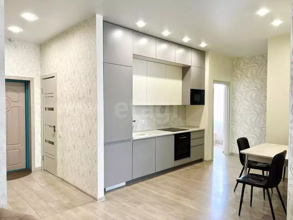 2-к кв. Кемеровская область, Кемерово ул. Дружбы, 30/7 (69.3 м) - Фото 1