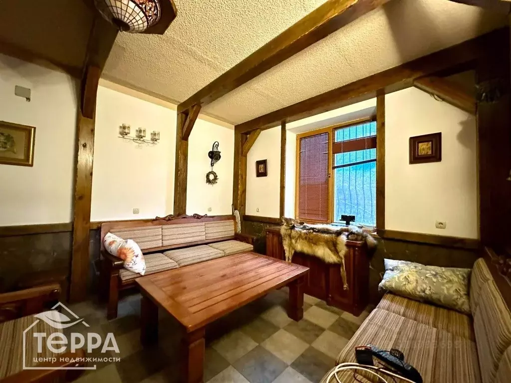Коттедж в Крым, Сакский район, Штормовское с/пос, Парус кп  (180 м) - Фото 1