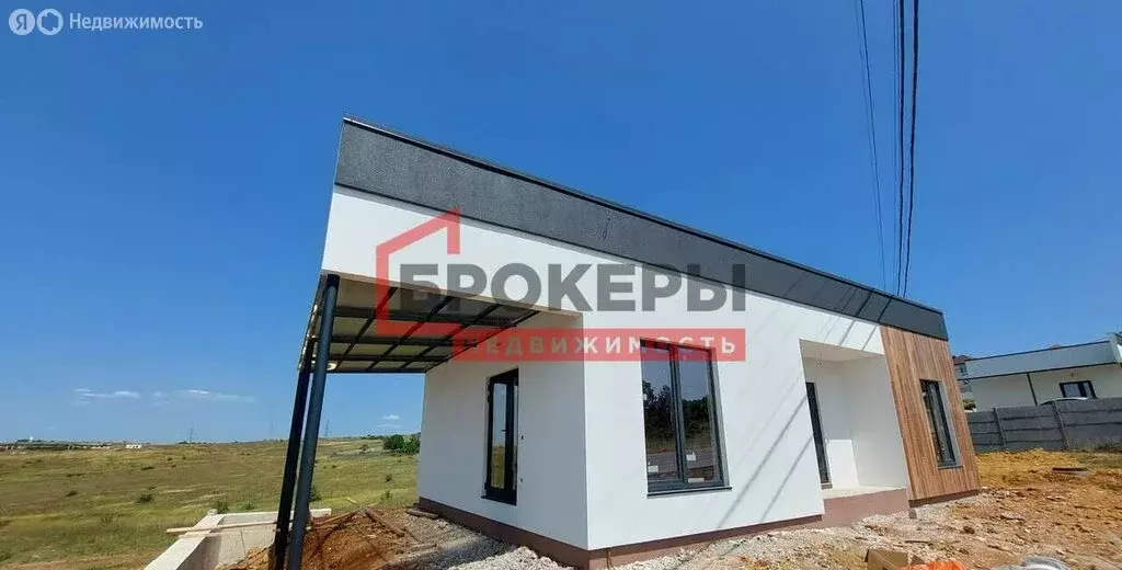 Дом в Севастополь, улица Дениса Ракицкого (56.6 м) - Фото 0