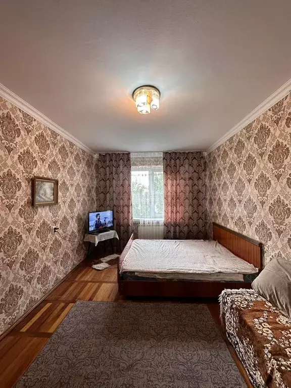 1-к. квартира, 32 м, 4/9 эт. - Фото 0