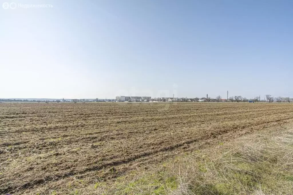 Участок в Бахчисарайский район, село Вилино (8.03 м) - Фото 1