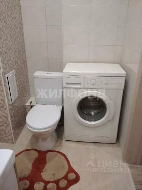 Студия Новосибирская область, Новосибирск ул. Кирова, 242 (26.0 м) - Фото 1