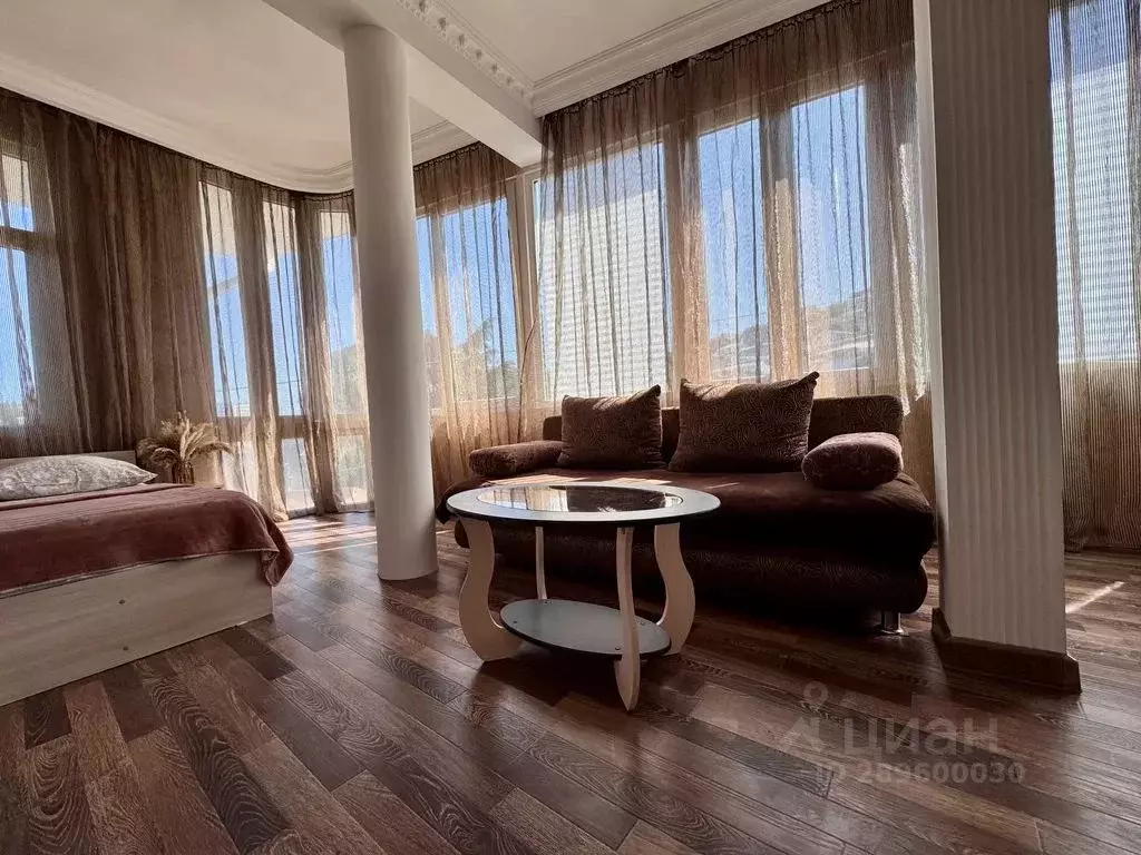 Комната Крым, Ялта ул. Куйбышева, 10 - Фото 2