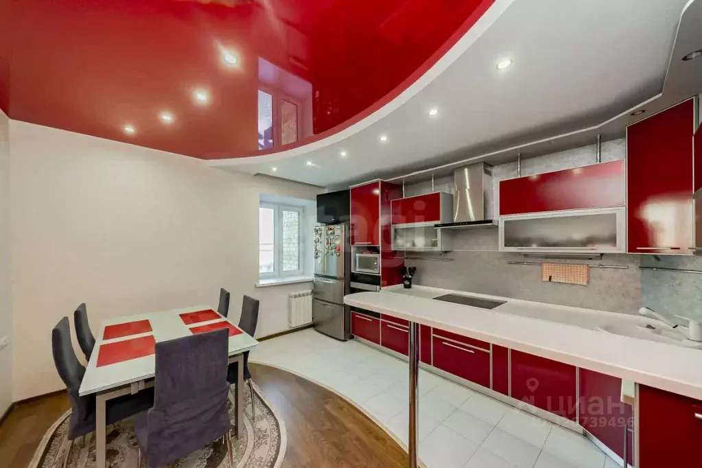 2-к кв. Тюменская область, Тюмень Широтная ул., 128 (69.7 м) - Фото 1