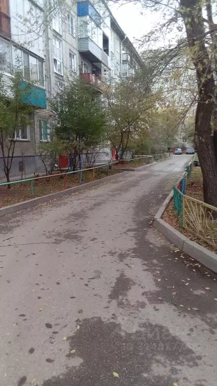 1-к кв. Хакасия, Абакан ул. Кати Перекрещенко, 4 (32.0 м) - Фото 2