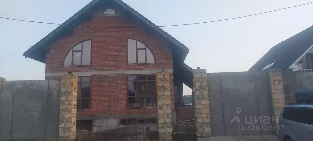 Дом в Ставропольский край, Ставрополь проезд 2-й Березовый, 18 (350 м) - Фото 1