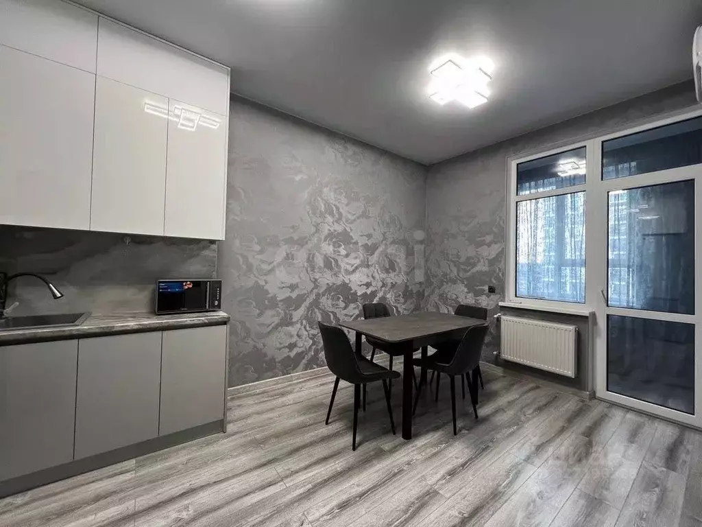 1-к кв. Крым, Симферополь просп. Александра Суворова (40.0 м) - Фото 2