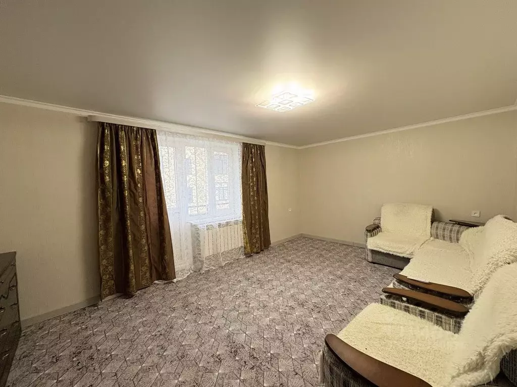 1-к кв. Кабардино-Балкария, Нальчик ул. Мовсисяна (36.0 м) - Фото 1