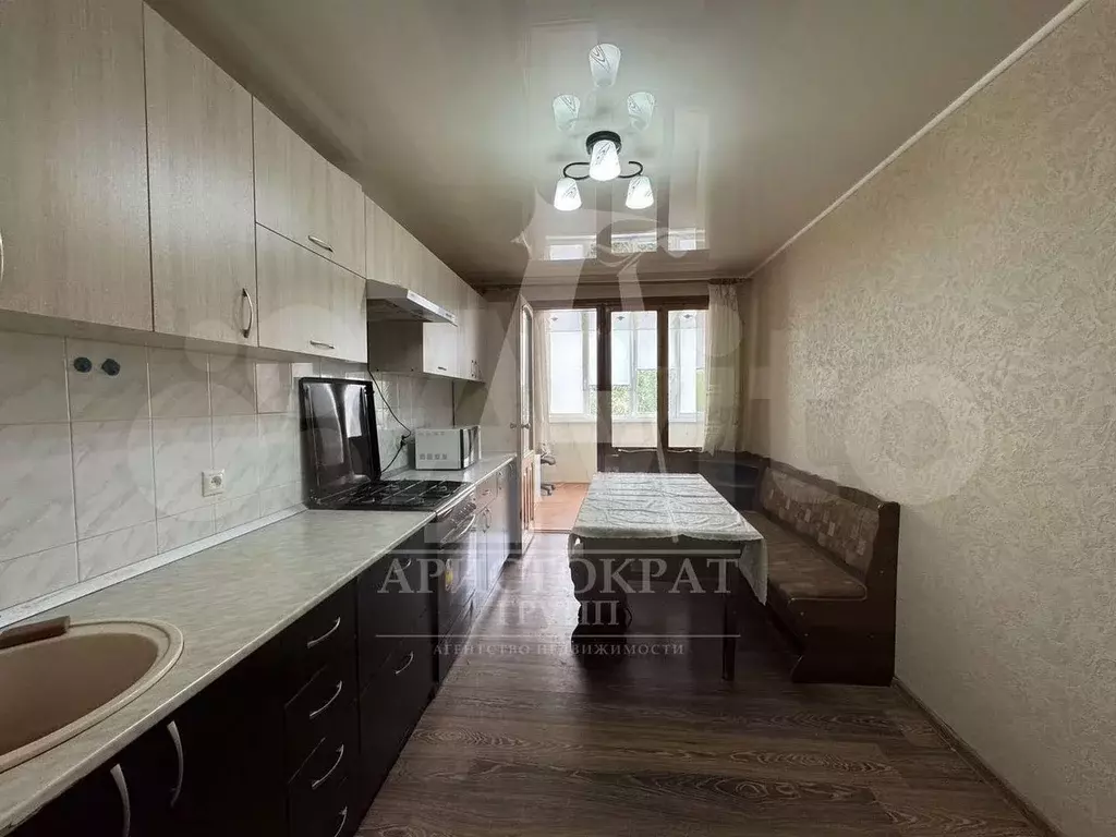 2-к. квартира, 80 м, 4/4 эт. - Фото 0