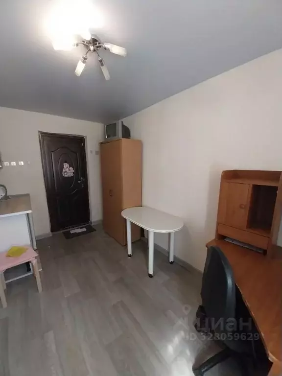 1-к кв. Хабаровский край, Хабаровск ул. Джамбула, 12 (103.6 м) - Фото 1