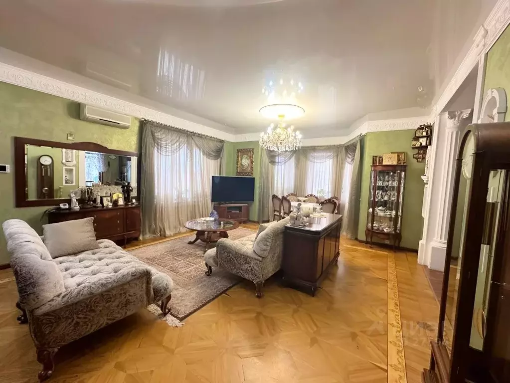 Коттедж в Москва Долгопрудная аллея, дв1к22 (360 м) - Фото 1