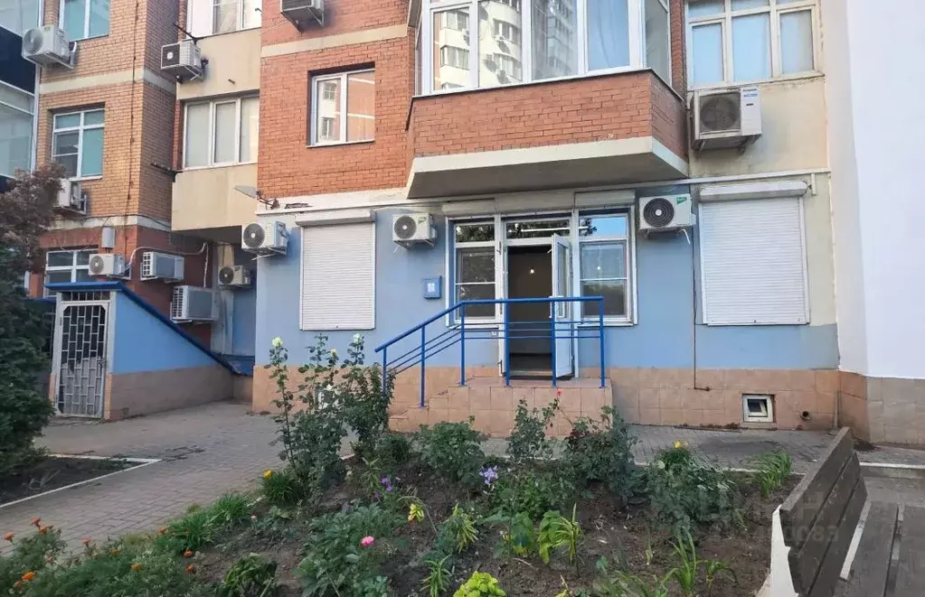 Офис в Краснодарский край, Краснодар ул. Тюляева, 2/1 (79 м) - Фото 1