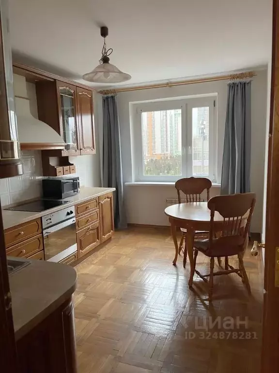 2-к кв. Москва ул. Академика Анохина, 50 (70.0 м) - Фото 2