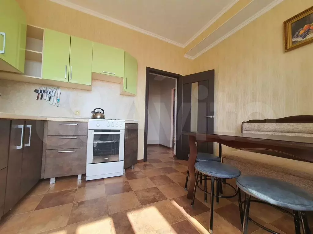 1-к. квартира, 57 м, 5/7 эт. - Фото 0