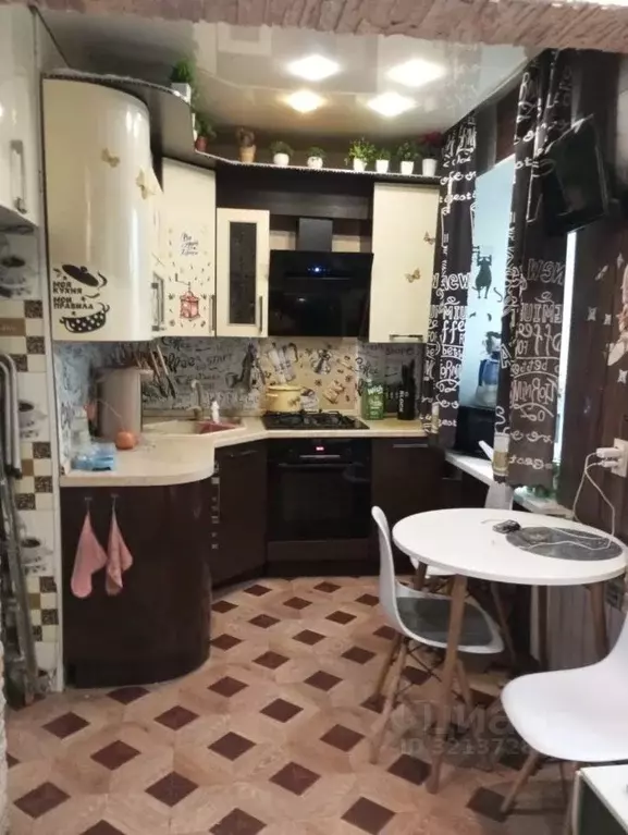 2-к кв. Мурманская область, Кола ул. Андрусенко, 13 (43.9 м) - Фото 1