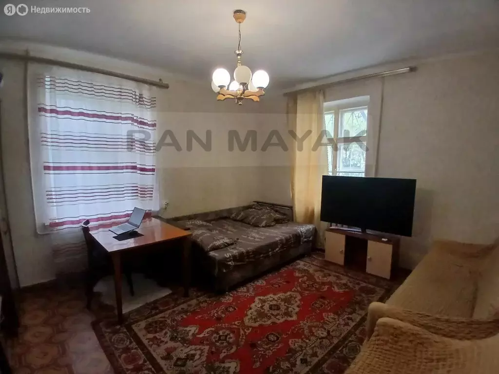 2-комнатная квартира: Майкоп, Краснооктябрьская улица, 54 (51.4 м) - Фото 0