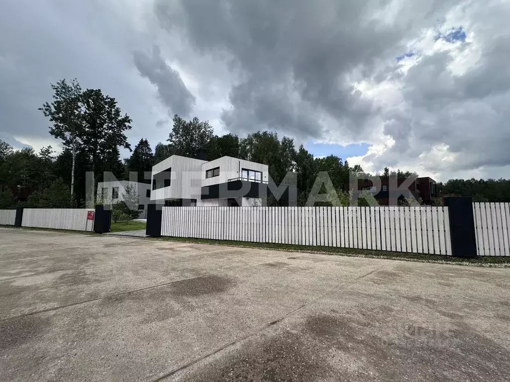 Коттедж в Московская область, Одинцовский городской округ, пос. ... - Фото 1