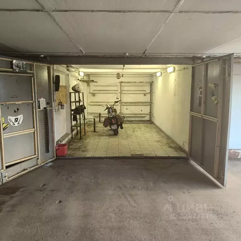 Гараж в Москва ул. Академика Семенова, 13с1 (19 м) - Фото 1