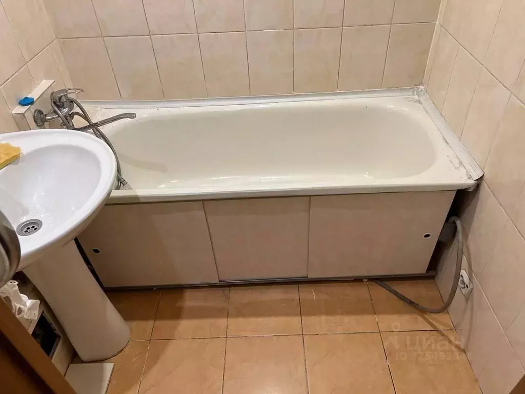 2-к кв. Бурятия, Улан-Удэ Ключевская ул., 70 (70.0 м) - Фото 1