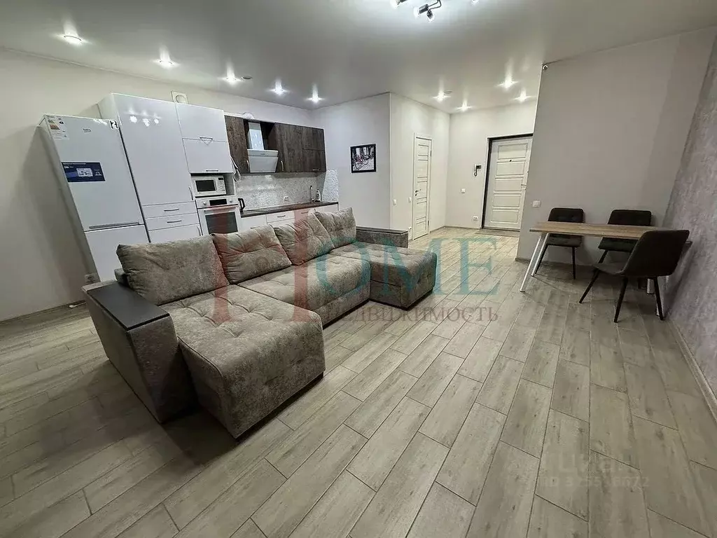 Студия Новосибирская область, Новосибирск ул. Сибревкома, 9 (50.0 м) - Фото 1