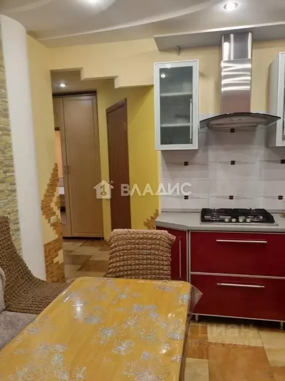 2-к кв. Саратовская область, Балаково ул. Братьев Захаровых, 146 (51.0 ... - Фото 2