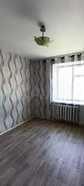 Комната 12 м в 8-к., 9/9 эт. - Фото 0