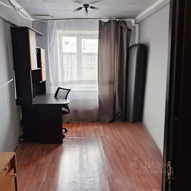 Комната Красноярский край, Красноярск ул. Светлова, 3А (10.3 м) - Фото 1