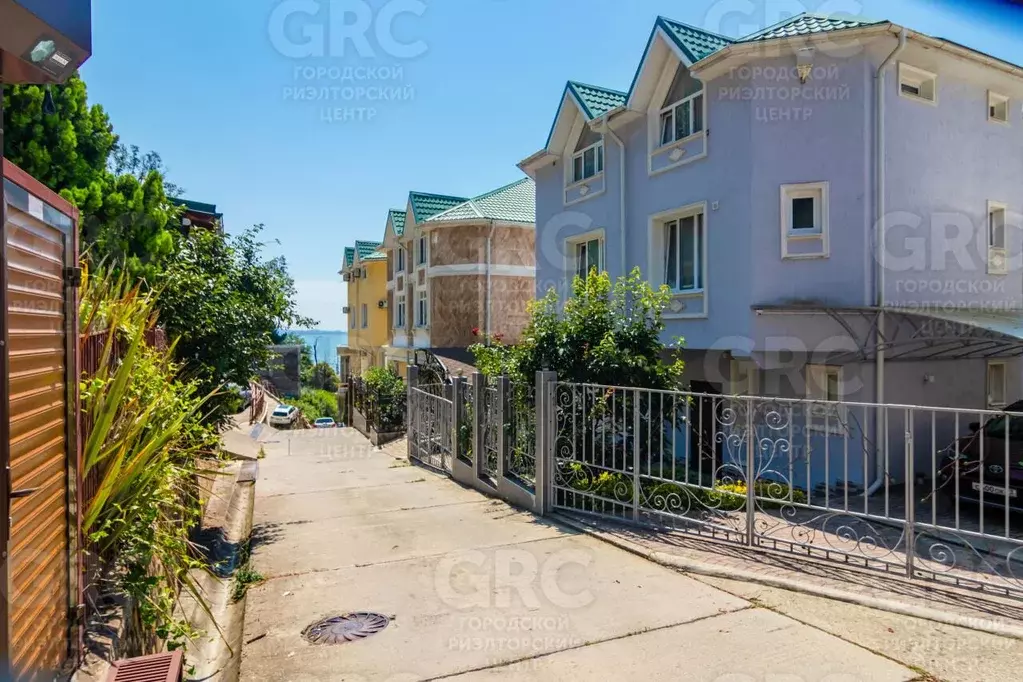 Коттедж в Краснодарский край, Сочи Курортный просп., 113 (309 м) - Фото 1