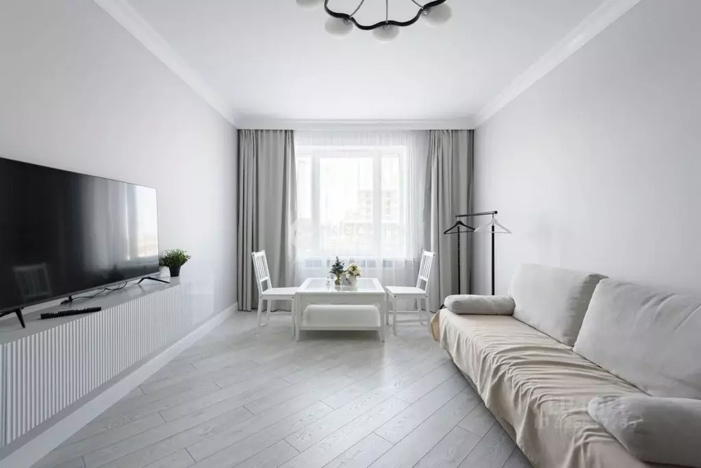 2-к кв. Татарстан, Казань ул. Сабира Ахтямова, 1к1 (61.0 м) - Фото 2