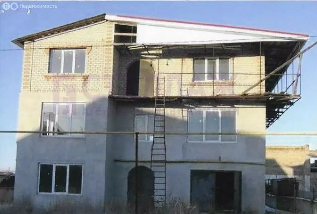 Дом в Береговое, улица Грина (309 м) - Фото 1