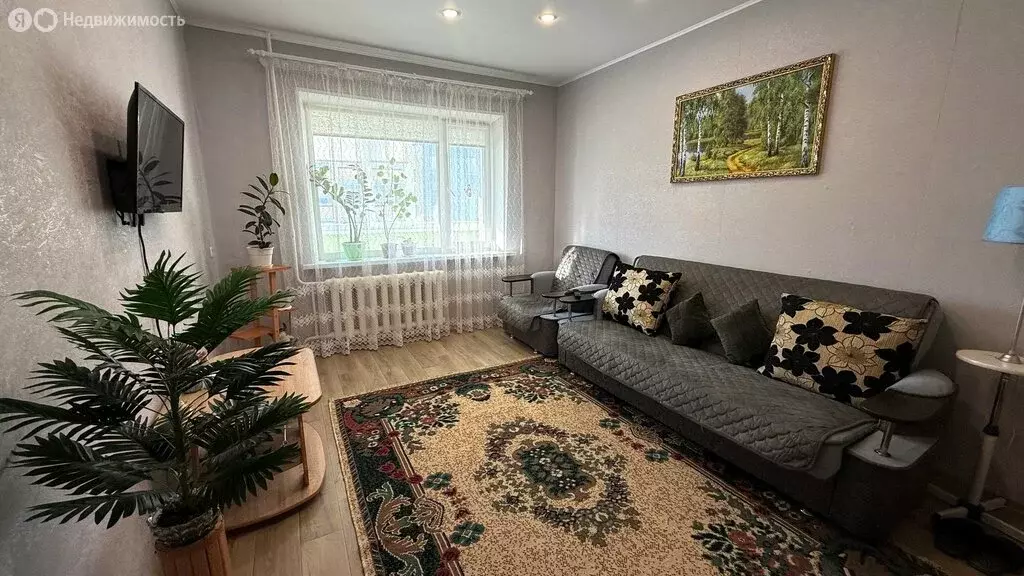 2-комнатная квартира: Заводоуковск, Заводская улица, 9А (48.9 м) - Фото 1