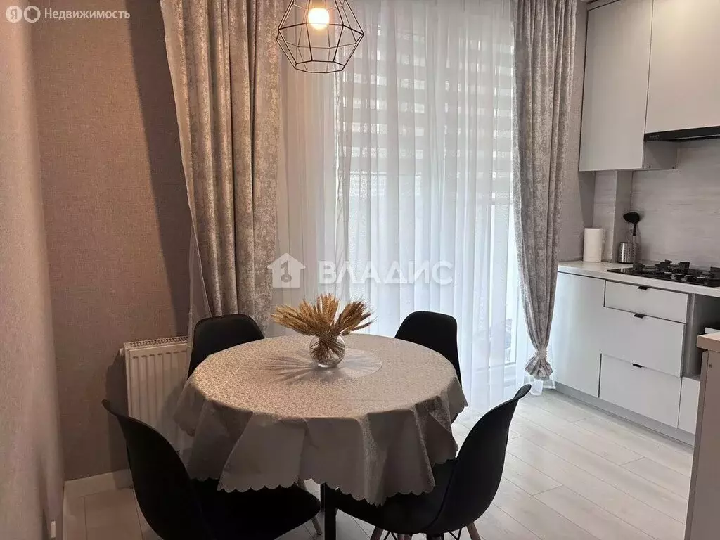 1-комнатная квартира: Калининград, Пригородная улица, 13к5 (38.6 м) - Фото 2