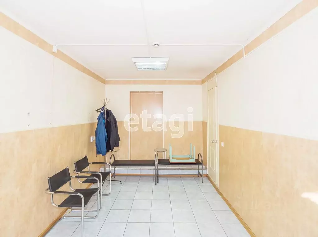 Офис в Бурятия, Улан-Удэ ул. Ербанова, 20 (42 м) - Фото 1