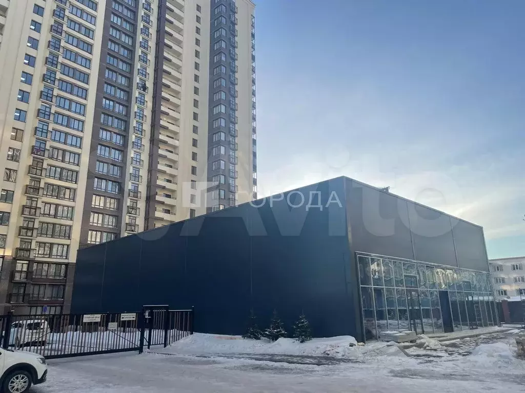 Продам торговое помещение, 510 м - Фото 1