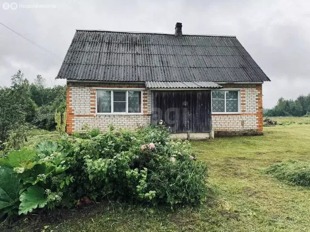 Дом в Псковская область, Печорский муниципальный округ, деревня ... - Фото 0