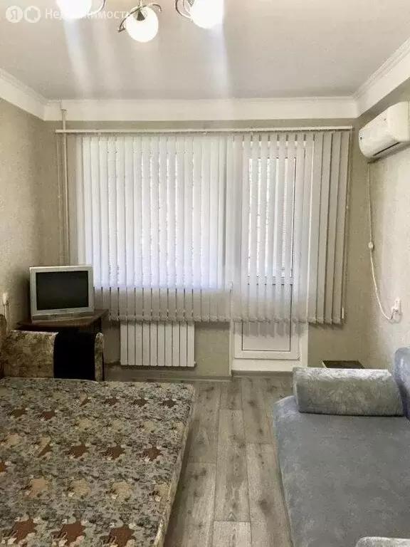 1-комнатная квартира: Севастополь, улица Меньшикова, 23 (30 м) - Фото 1