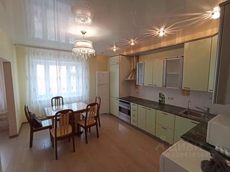 3-к кв. Новосибирская область, Новосибирск ул. Орджоникидзе, 30 (115.0 ... - Фото 1