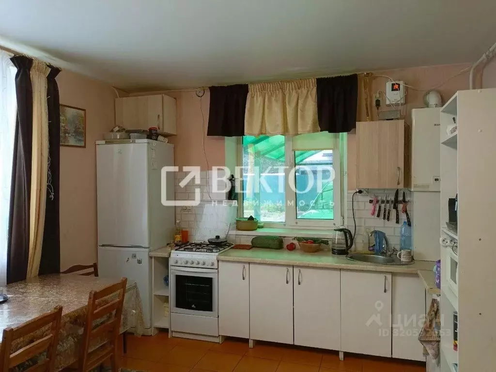 3-к кв. Костромская область, Кострома ул. Машиностроителей, 28 (90.0 ... - Фото 0