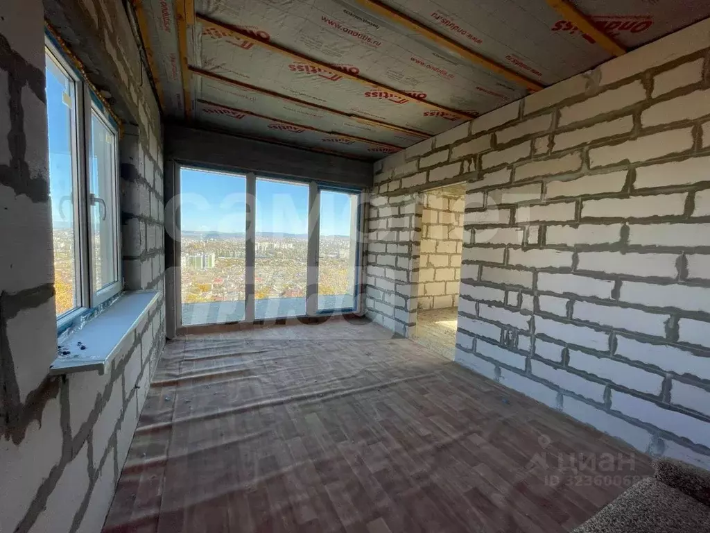 1-к кв. Крым, Симферополь ул. Станционная, 83 (40.0 м) - Фото 2