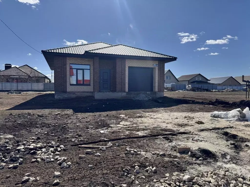 Дом в Оренбургская область, Оренбургский район, с. Подгородняя ... - Фото 2