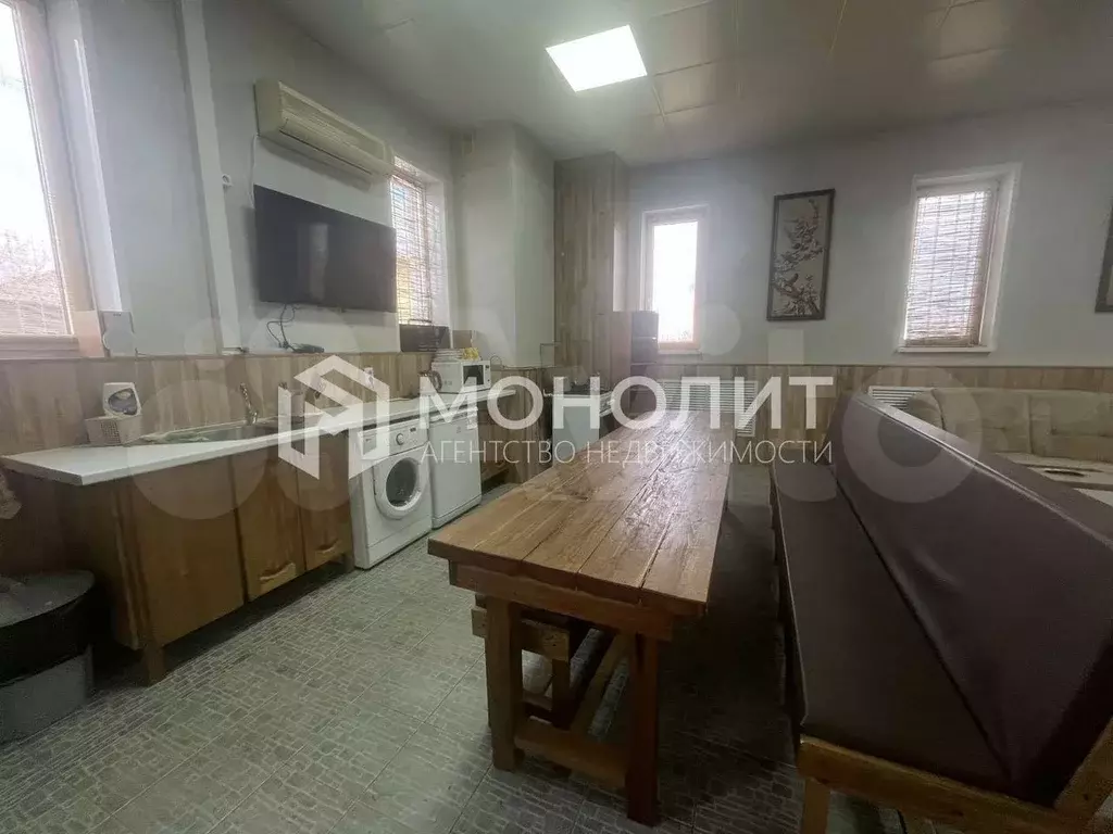 Дом 100 м на участке 1 сот. - Фото 0